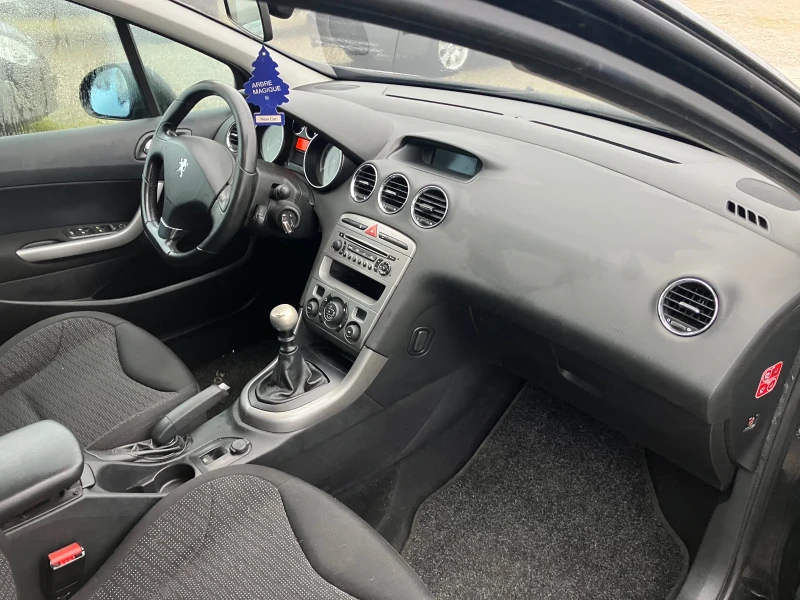 Peugeot 308 SW 1.6 HDI, снимка 9 - Автомобили и джипове - 53415162