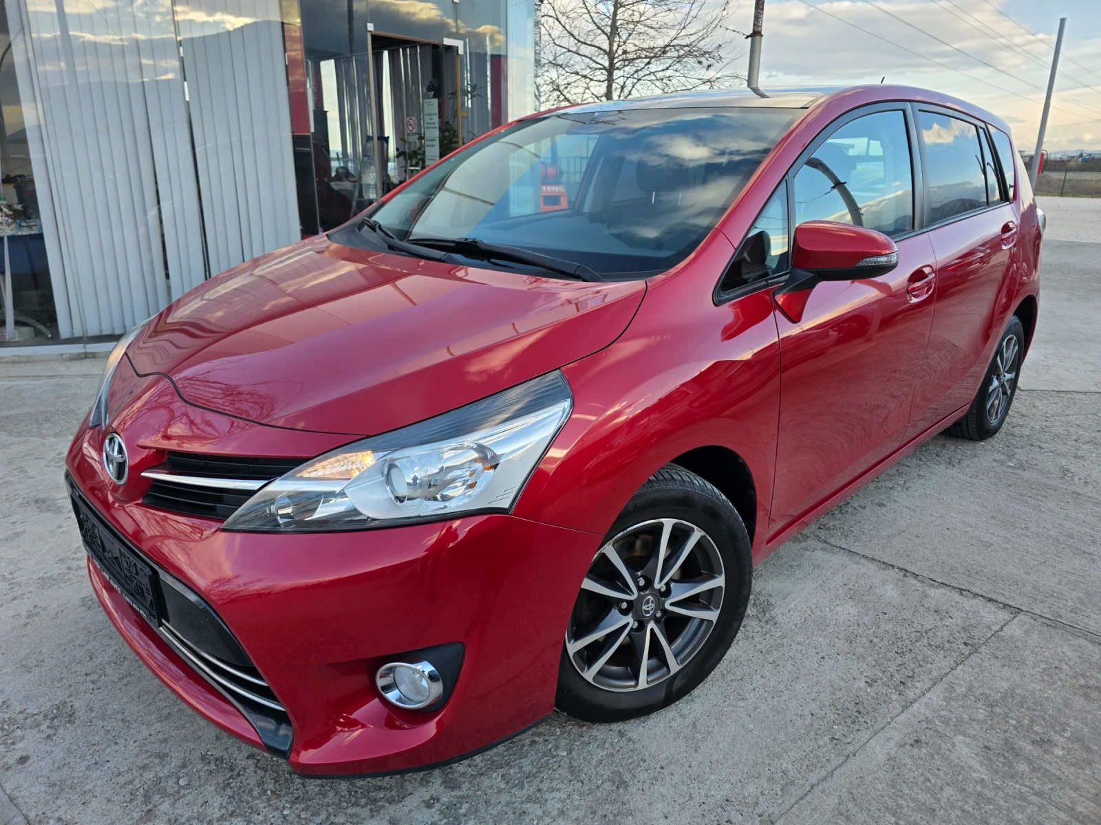 Toyota Verso 2.0 D4D Панорама Navi Камера 7-местна, снимка 1