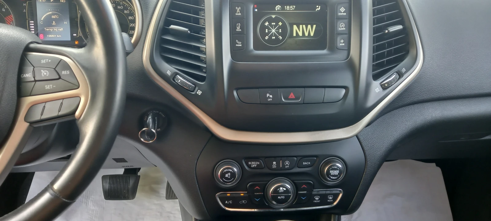 Jeep Cherokee 44       | Mobile.bg   13