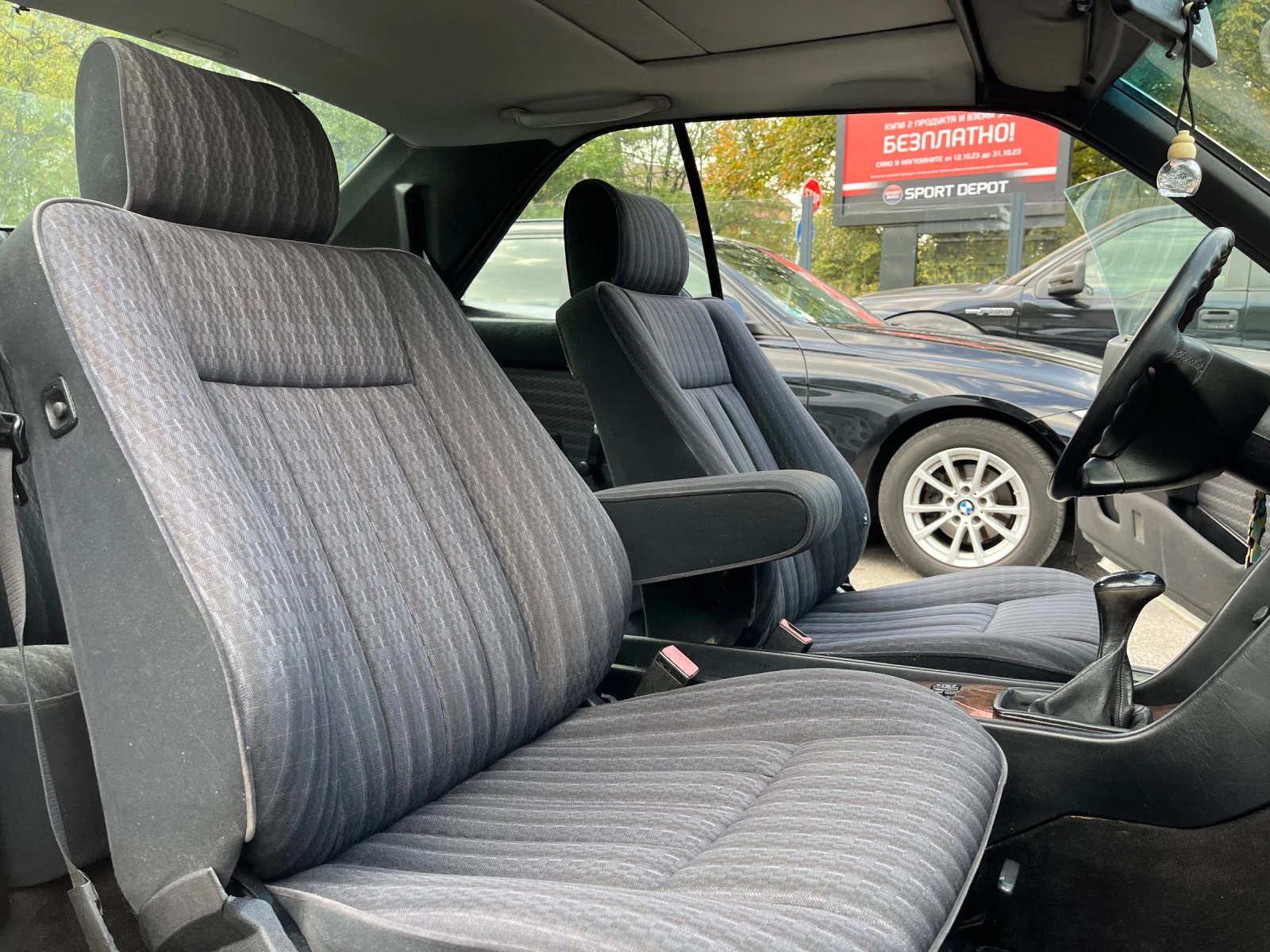 Mercedes-Benz 124 200  | Mobile.bg   11