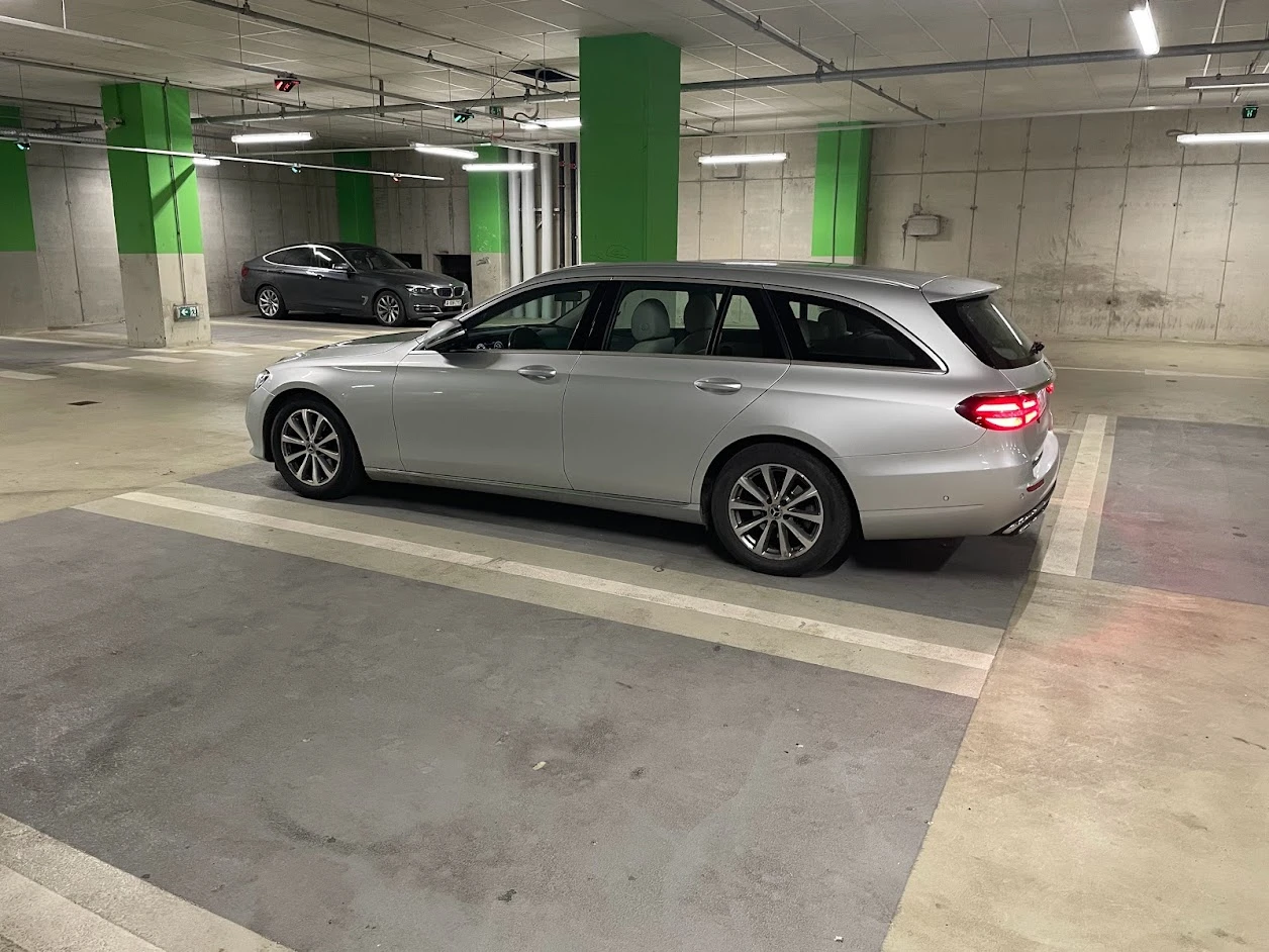 Mercedes-Benz E 200  - изображение 2