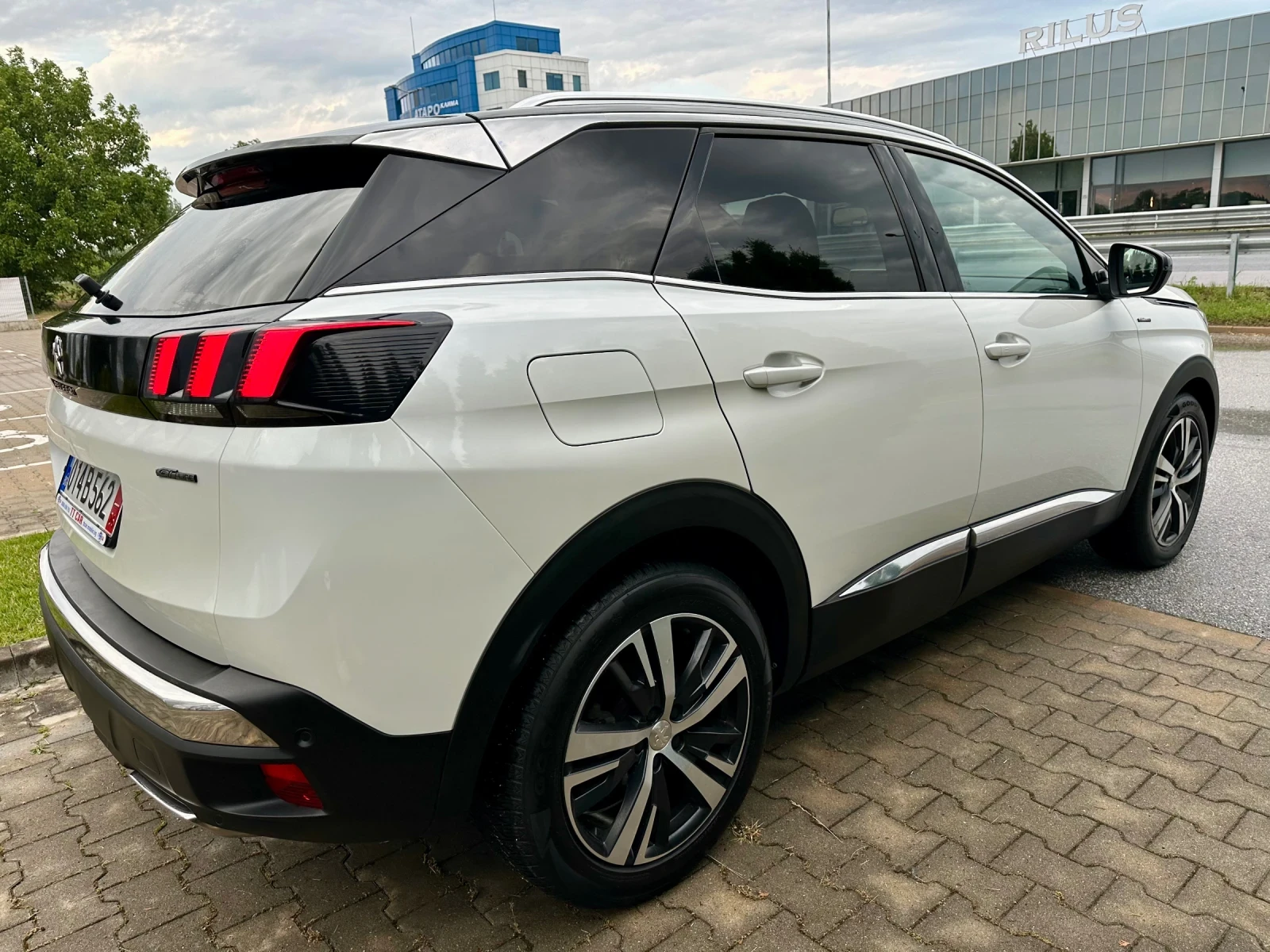 Peugeot 3008 GT-Line 1.6HDI Отлично състояние! Лизинг!!! - изображение 4