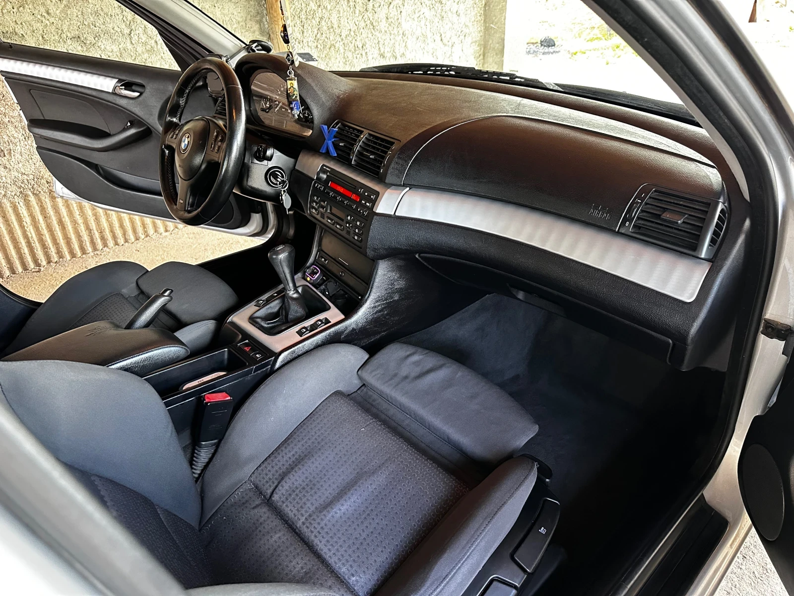 BMW 320  - изображение 8