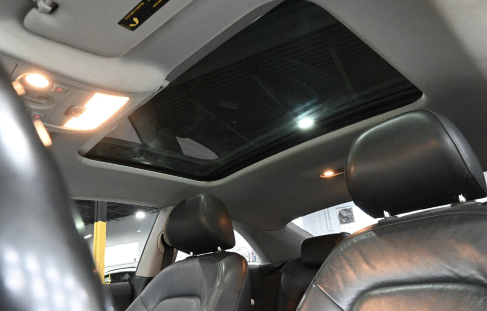 Audi A5 2.0T / Sport / Quattro / Pano - изображение 9