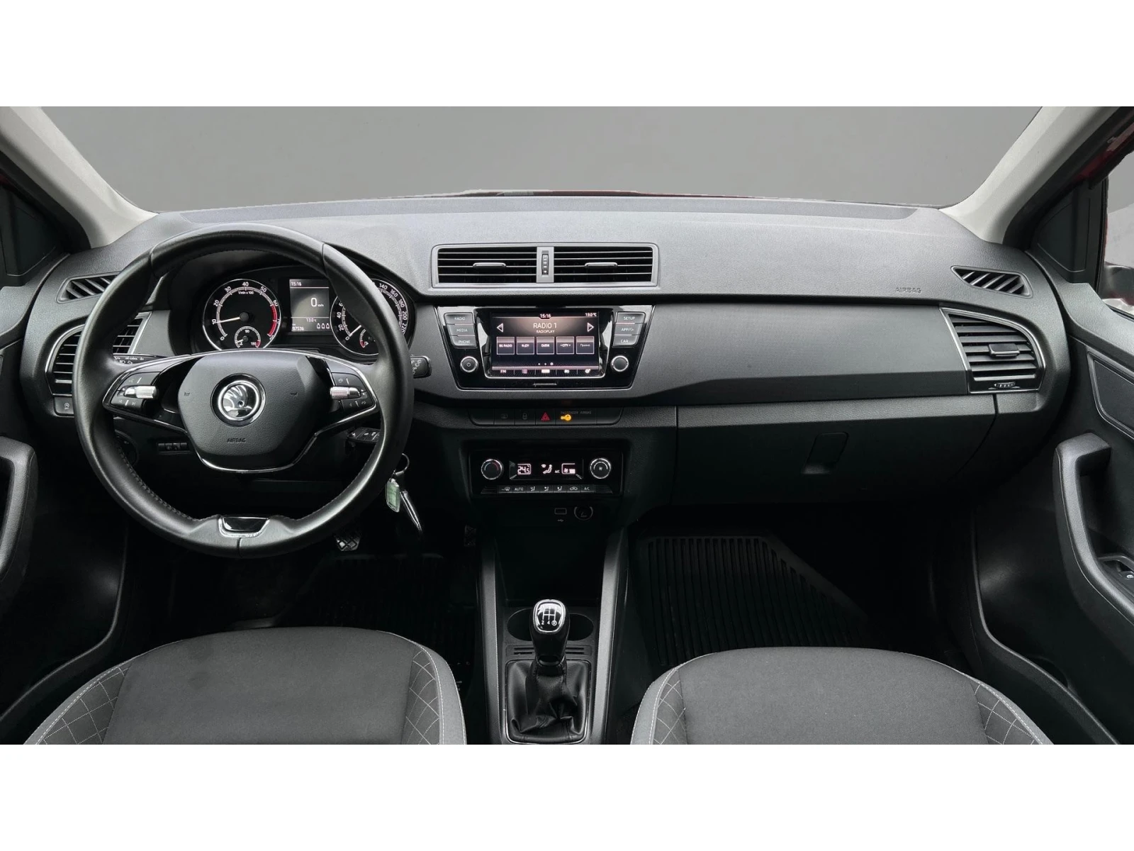 Skoda Fabia 1.0i, Месечна вноска от 268 лв. - изображение 8