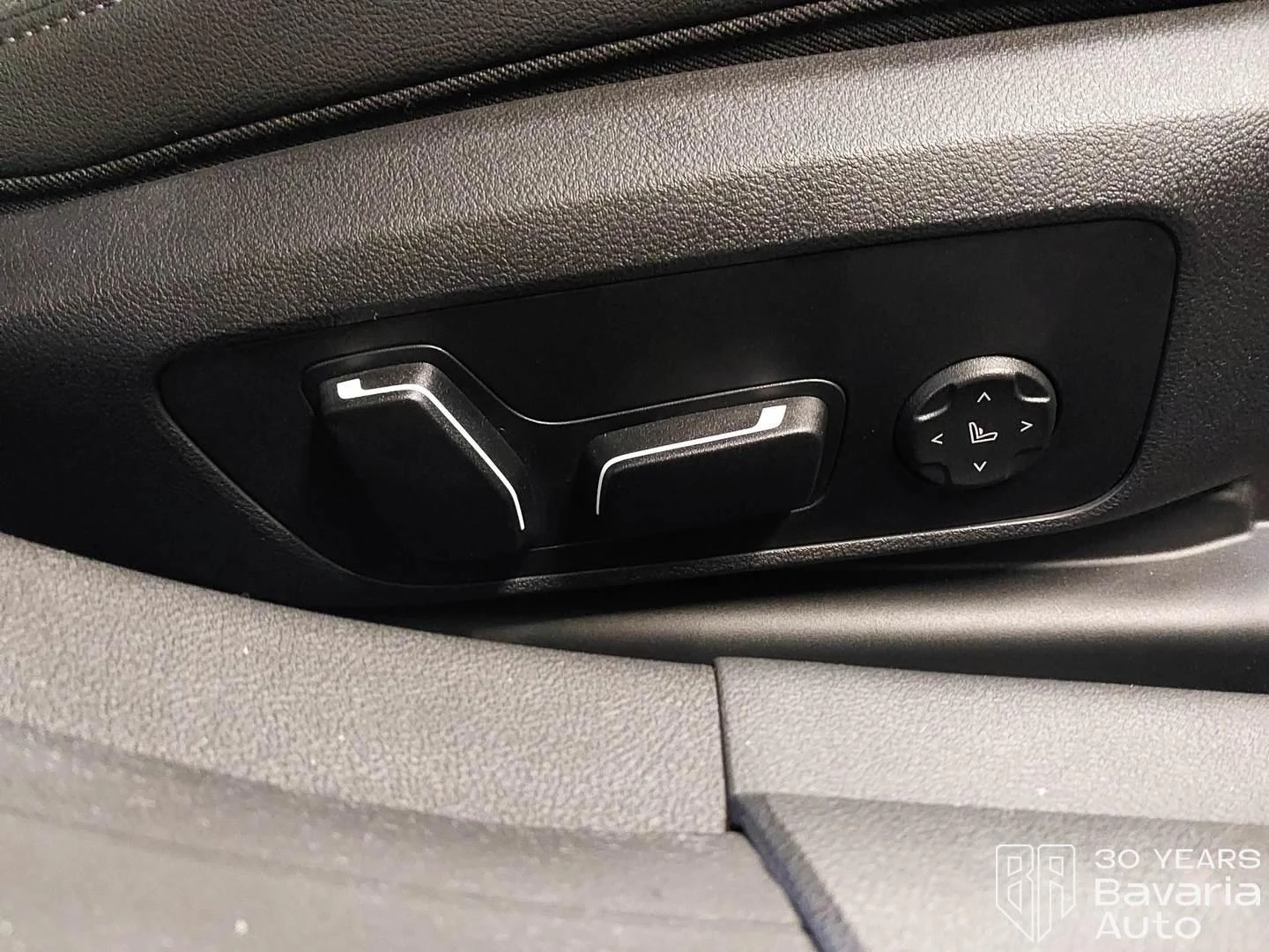 BMW i4 35 eDrive Gran Coupe M Sport Paket  | Mobile.bg   12