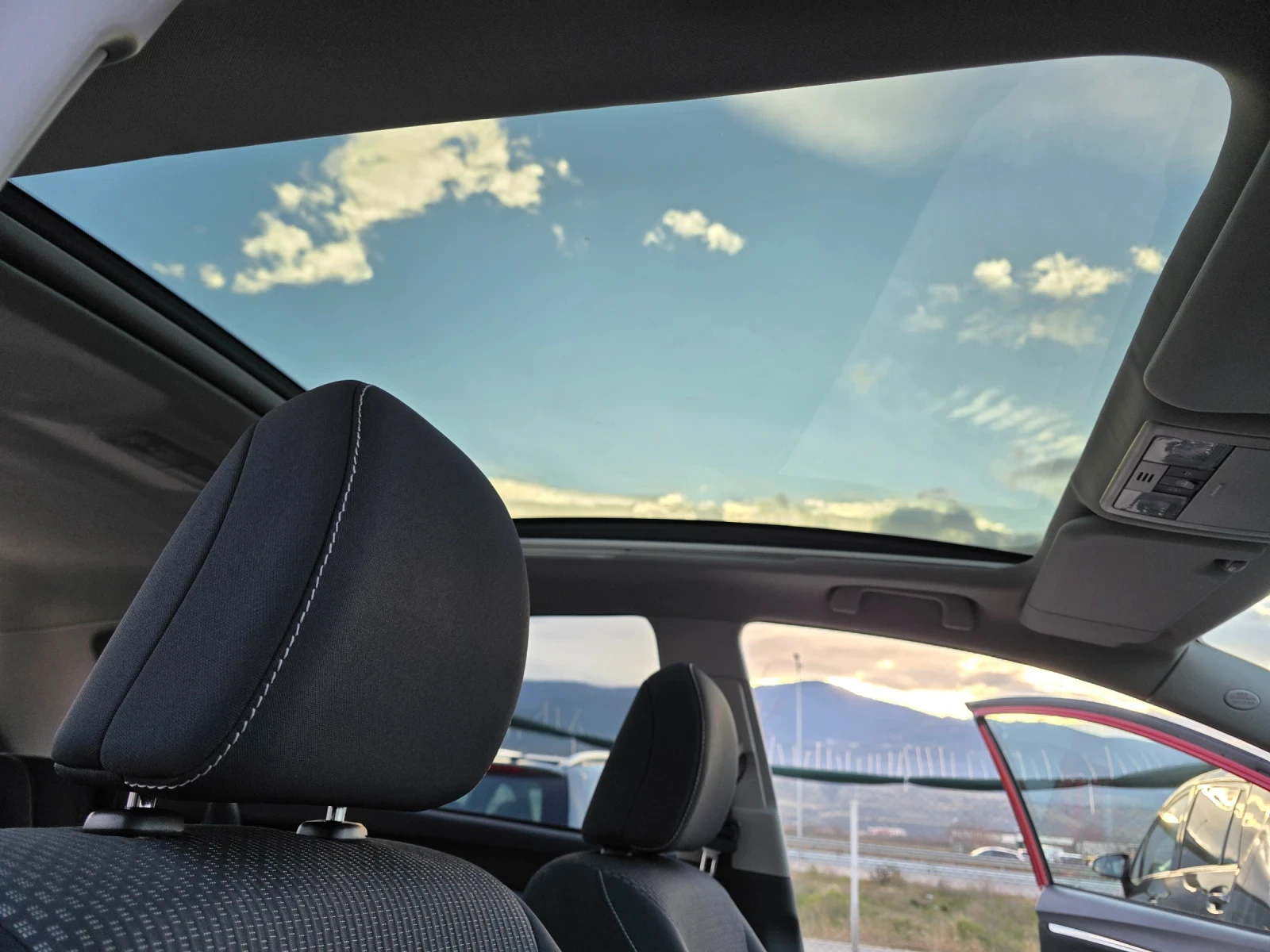 Toyota Verso 2.0 D4D �������� Navi ������ 7-������ | Mobile.bg � ����������� 16