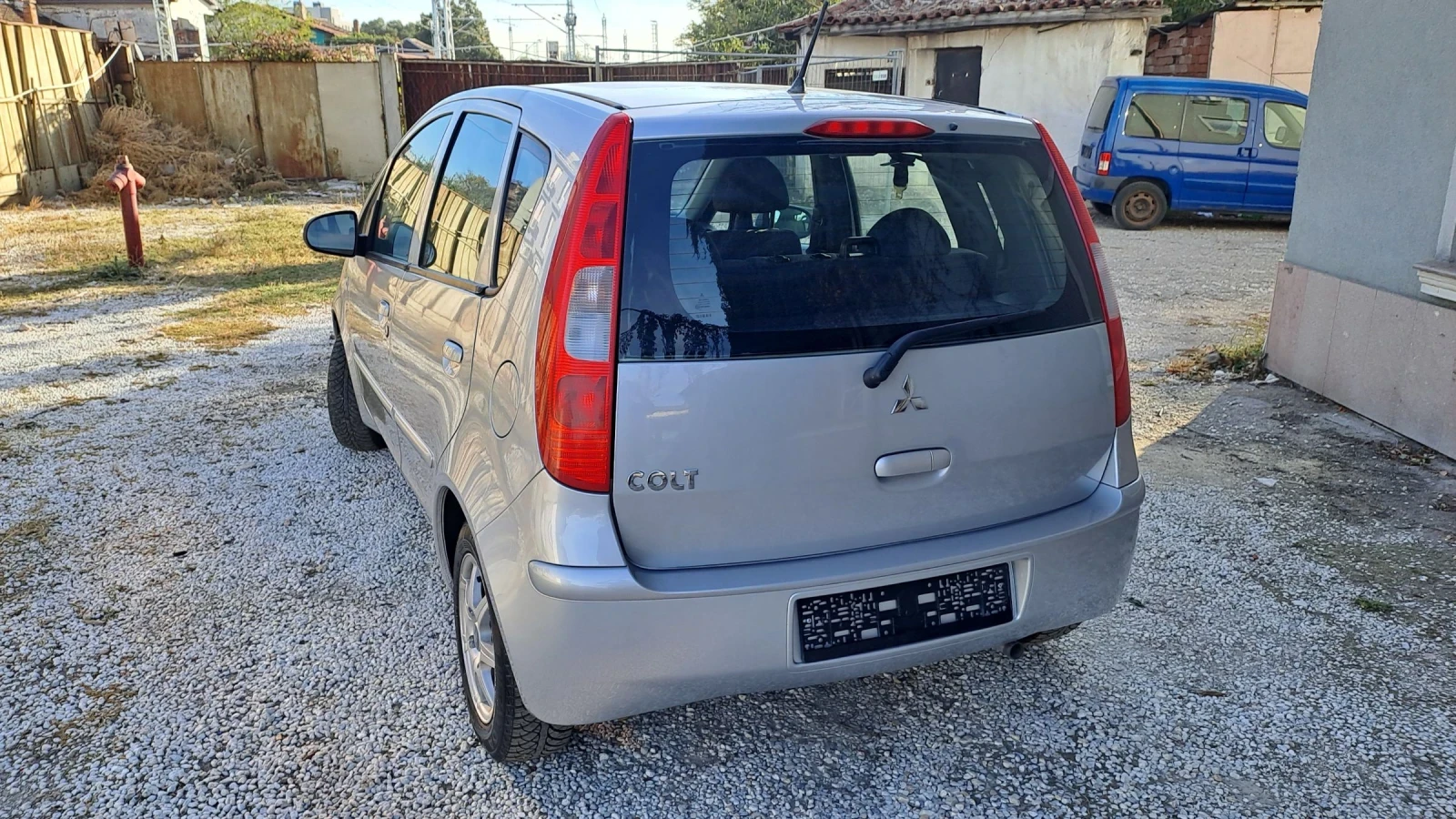 Mitsubishi Colt 1 3. - изображение 3