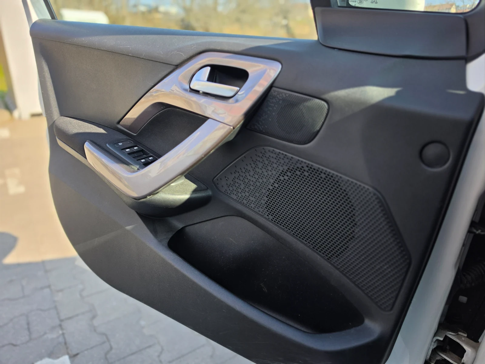 Peugeot 2008 1.6, снимка 16 - Автомобили и джипове - 53838566