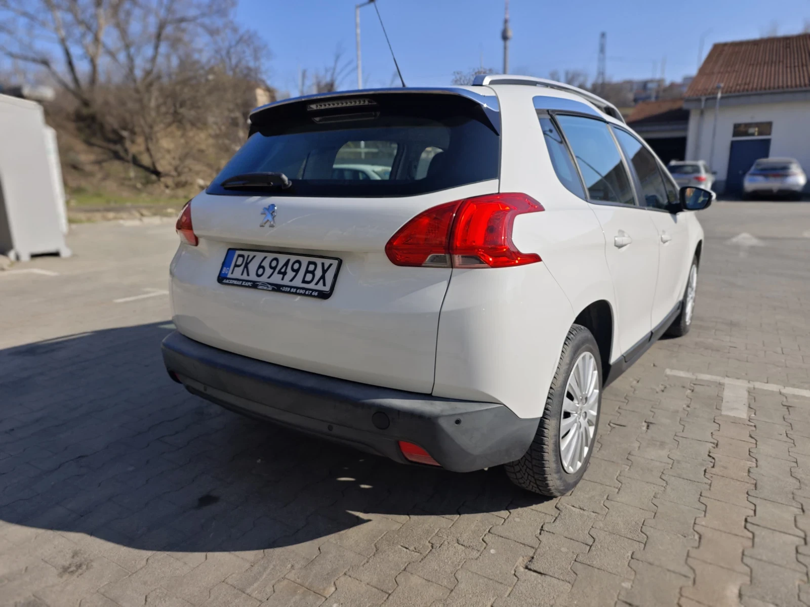 Peugeot 2008 1.6, снимка 5 - Автомобили и джипове - 53838566