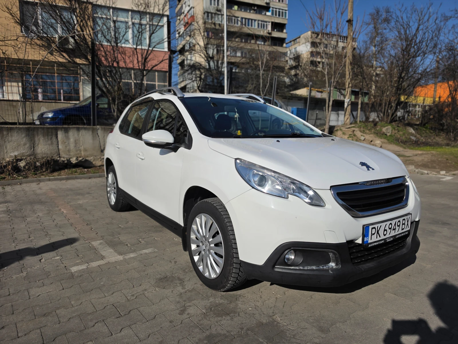 Peugeot 2008 1.6, снимка 3 - Автомобили и джипове - 53838566