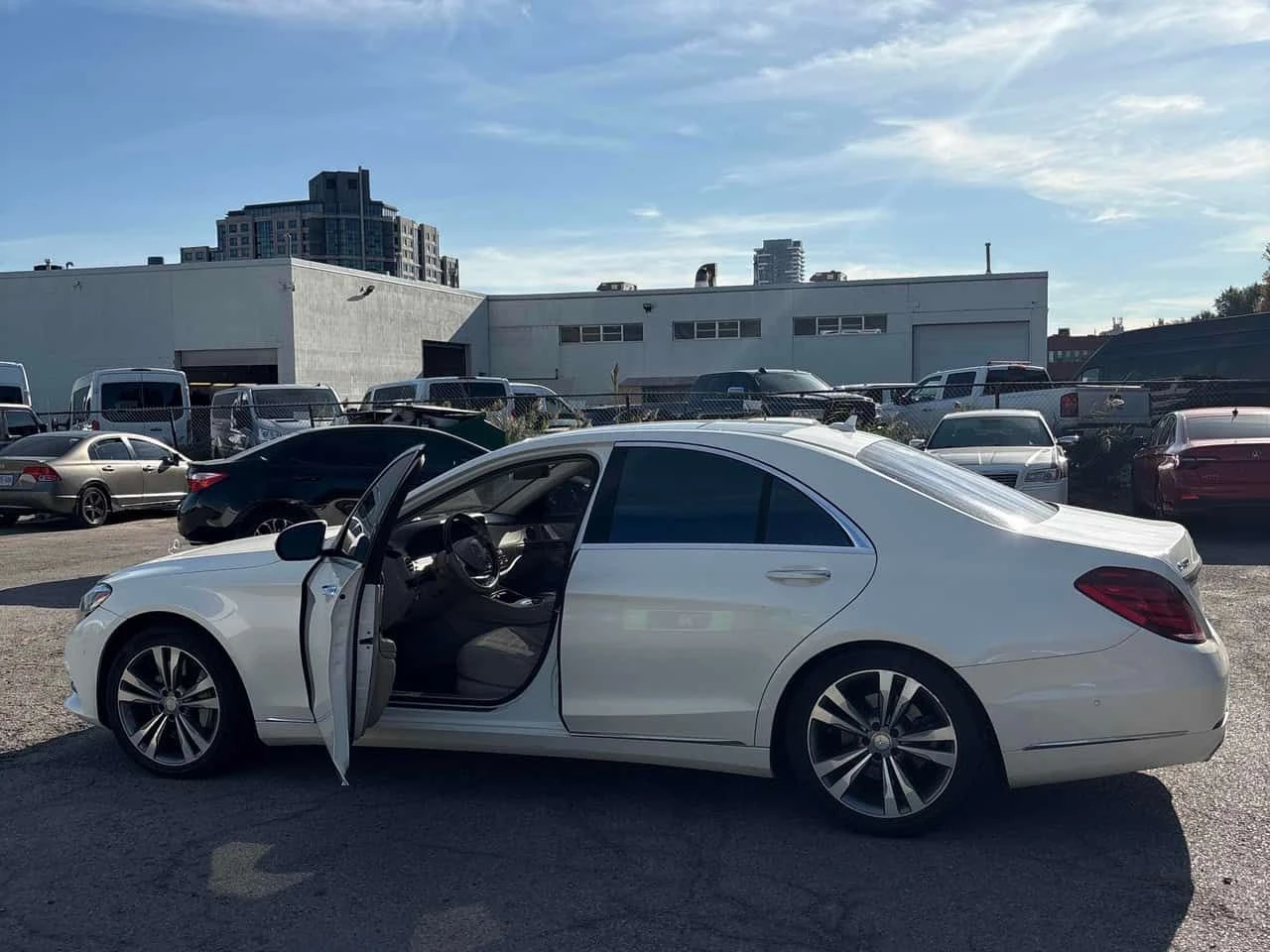 Mercedes-Benz S 400 Massage Seats * 360 * Distronic Plus * Panoramic r, снимка 4 - Автомобили и джипове - 54085187