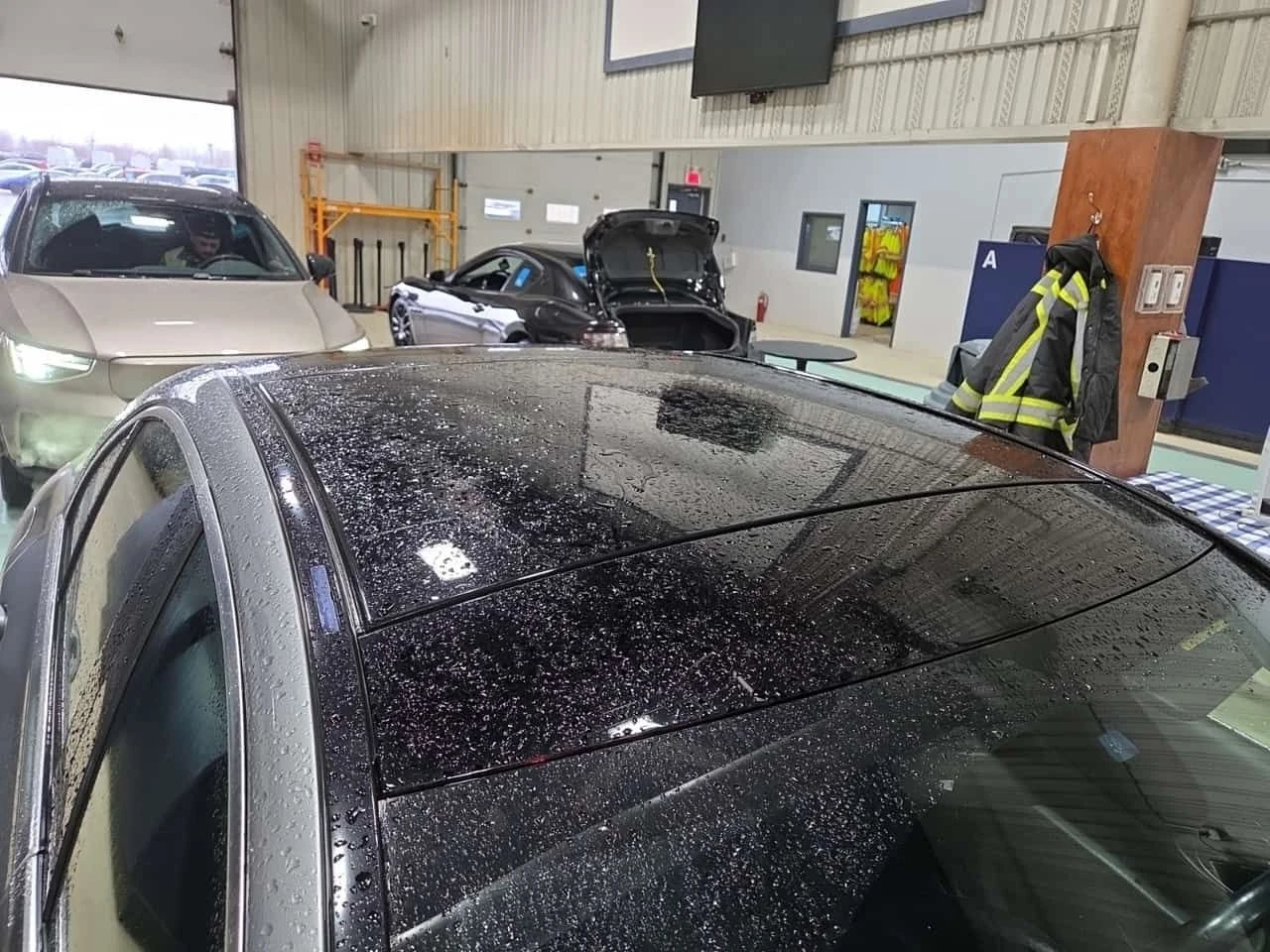 Mercedes-Benz C 300 CARFAX /Кожа/Нави/Подгрев/Панорама, снимка 5 - Автомобили и джипове - 54231609