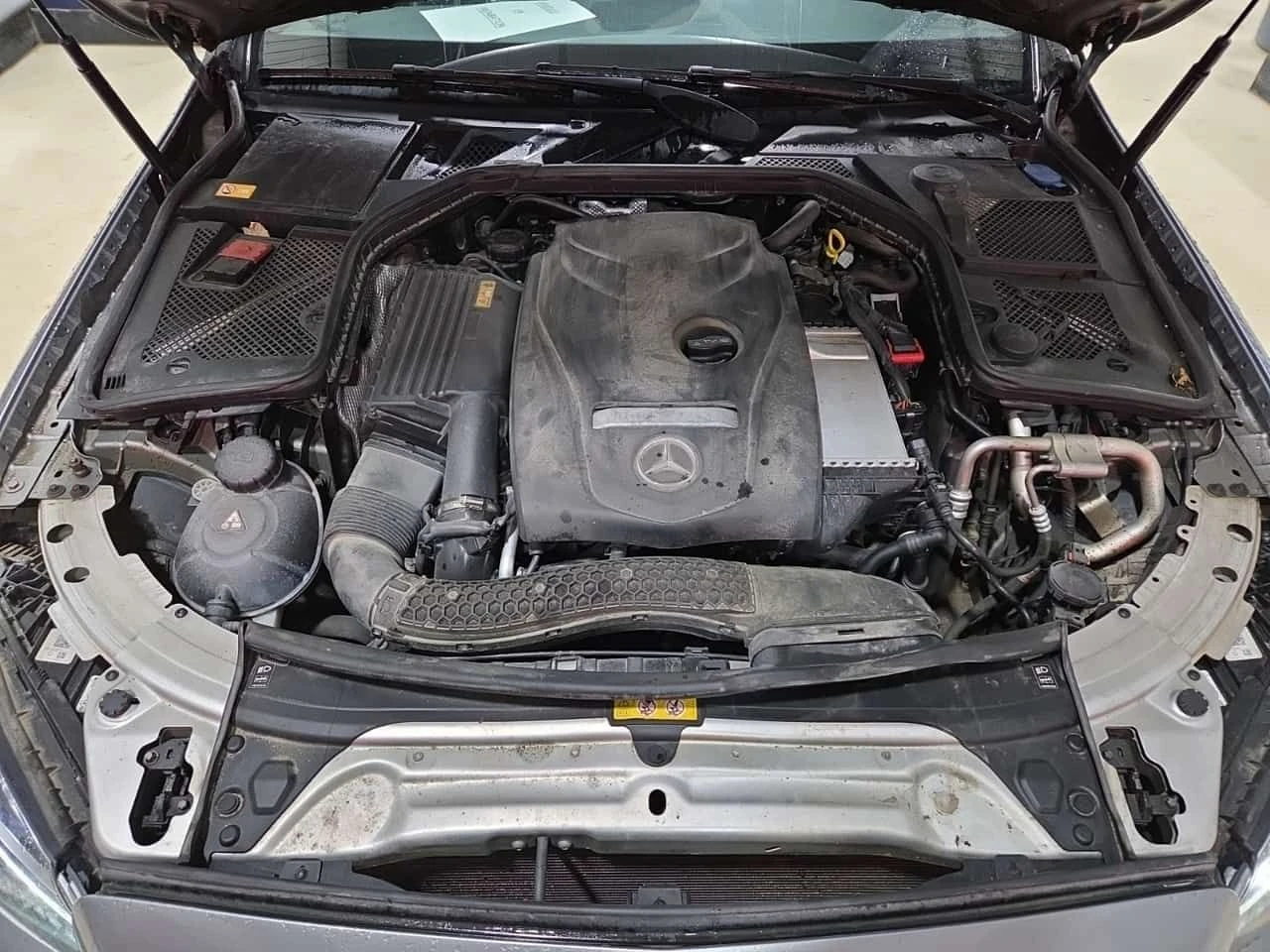 Mercedes-Benz C 300 CARFAX /Кожа/Нави/Подгрев/Панорама, снимка 15 - Автомобили и джипове - 54231609