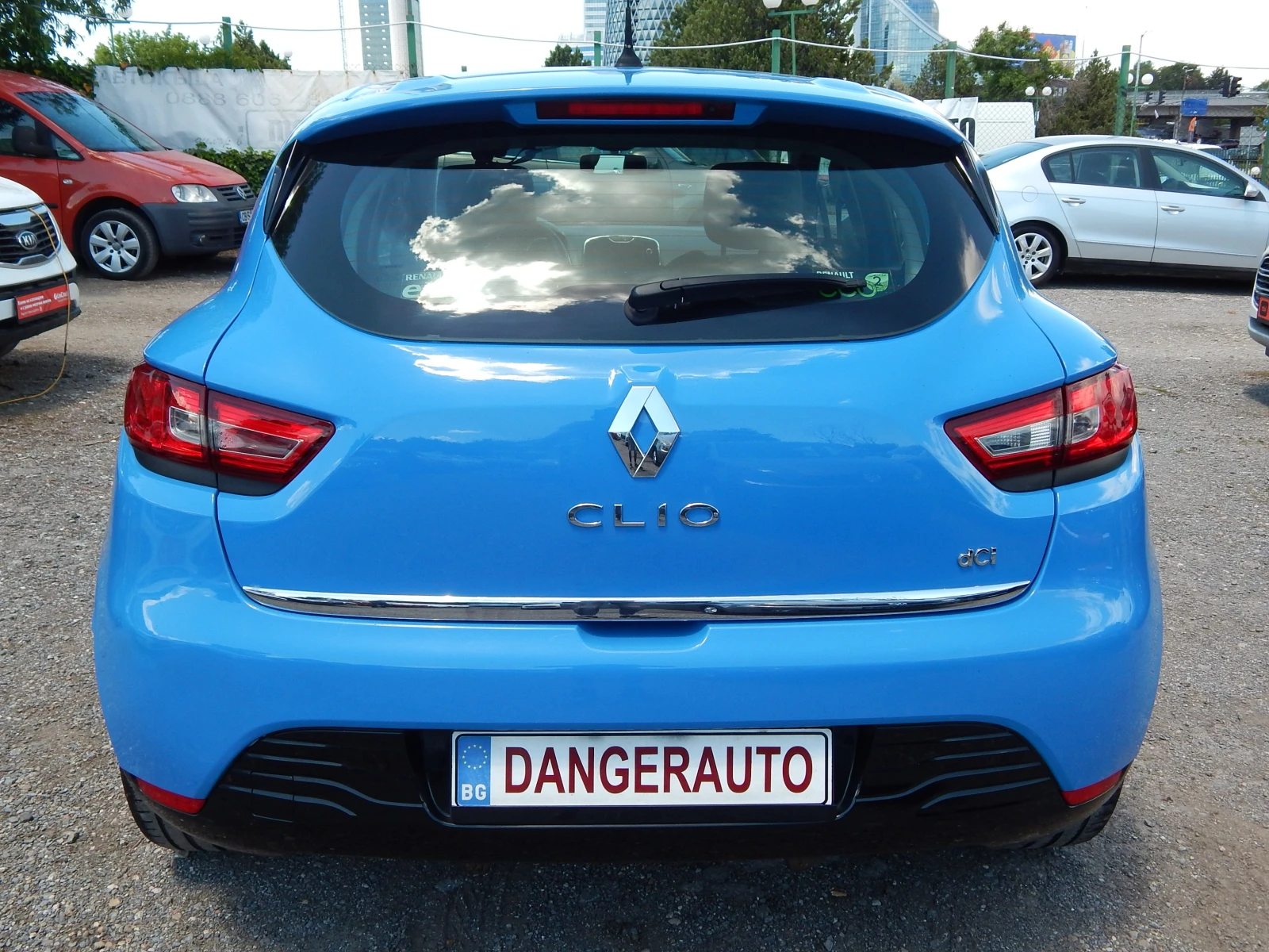 Renault Clio 1.5DCI* EURO5* , снимка 5 - Автомобили и джипове - 54770195