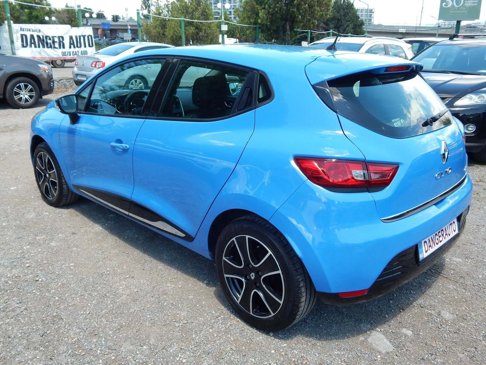 Renault Clio 1.5DCI* EURO5* , снимка 6 - Автомобили и джипове - 54770195