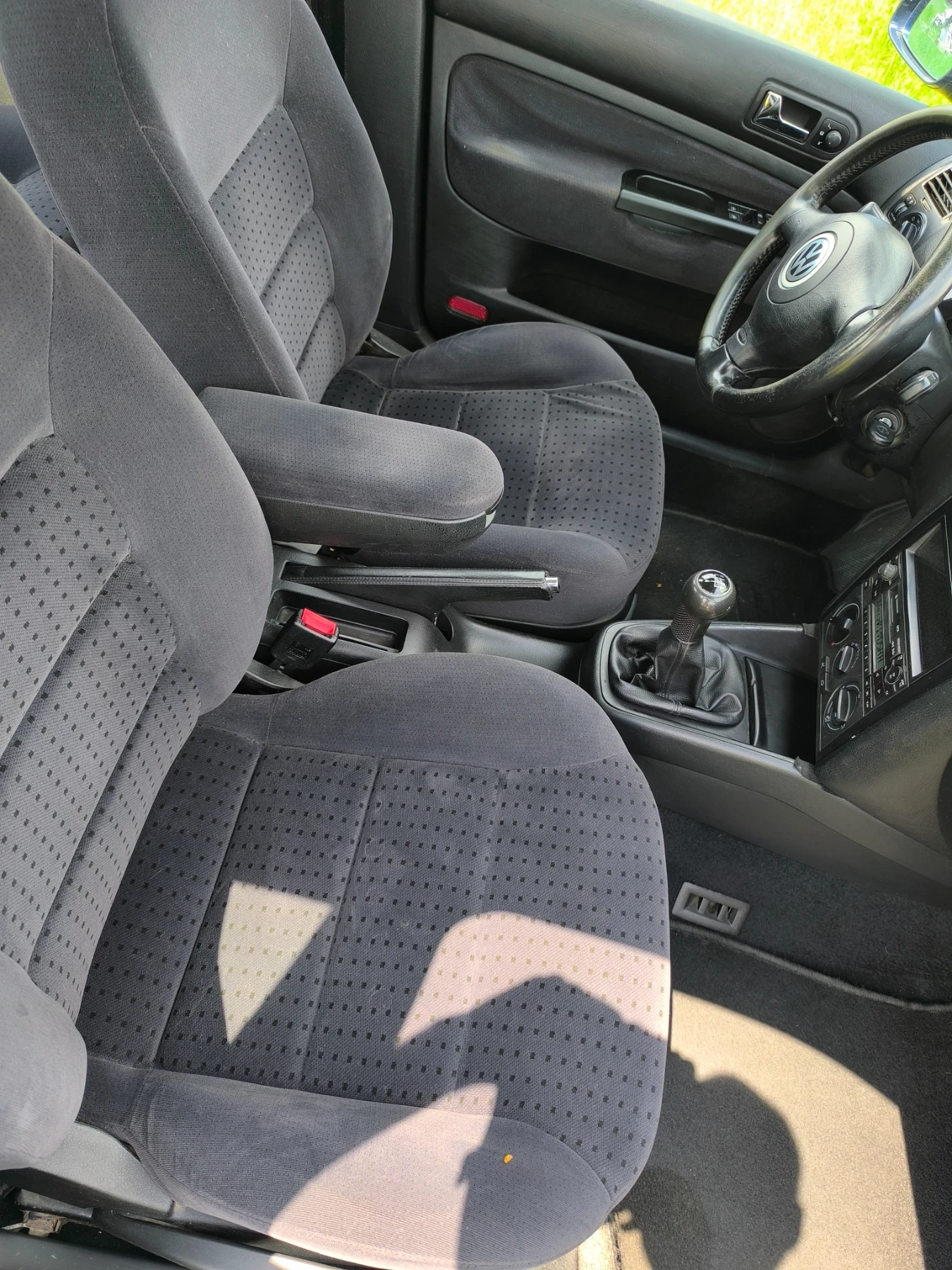 VW Bora 2.0 115кс, снимка 9 - Автомобили и джипове - 55023864