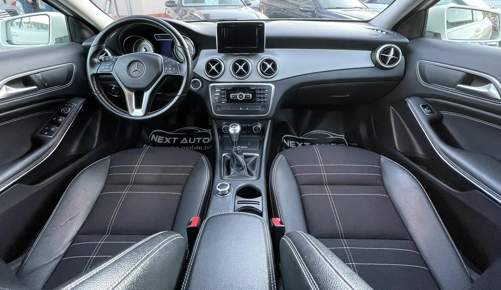 Mercedes-Benz CLA 200, снимка 2 - Автомобили и джипове - 55024062