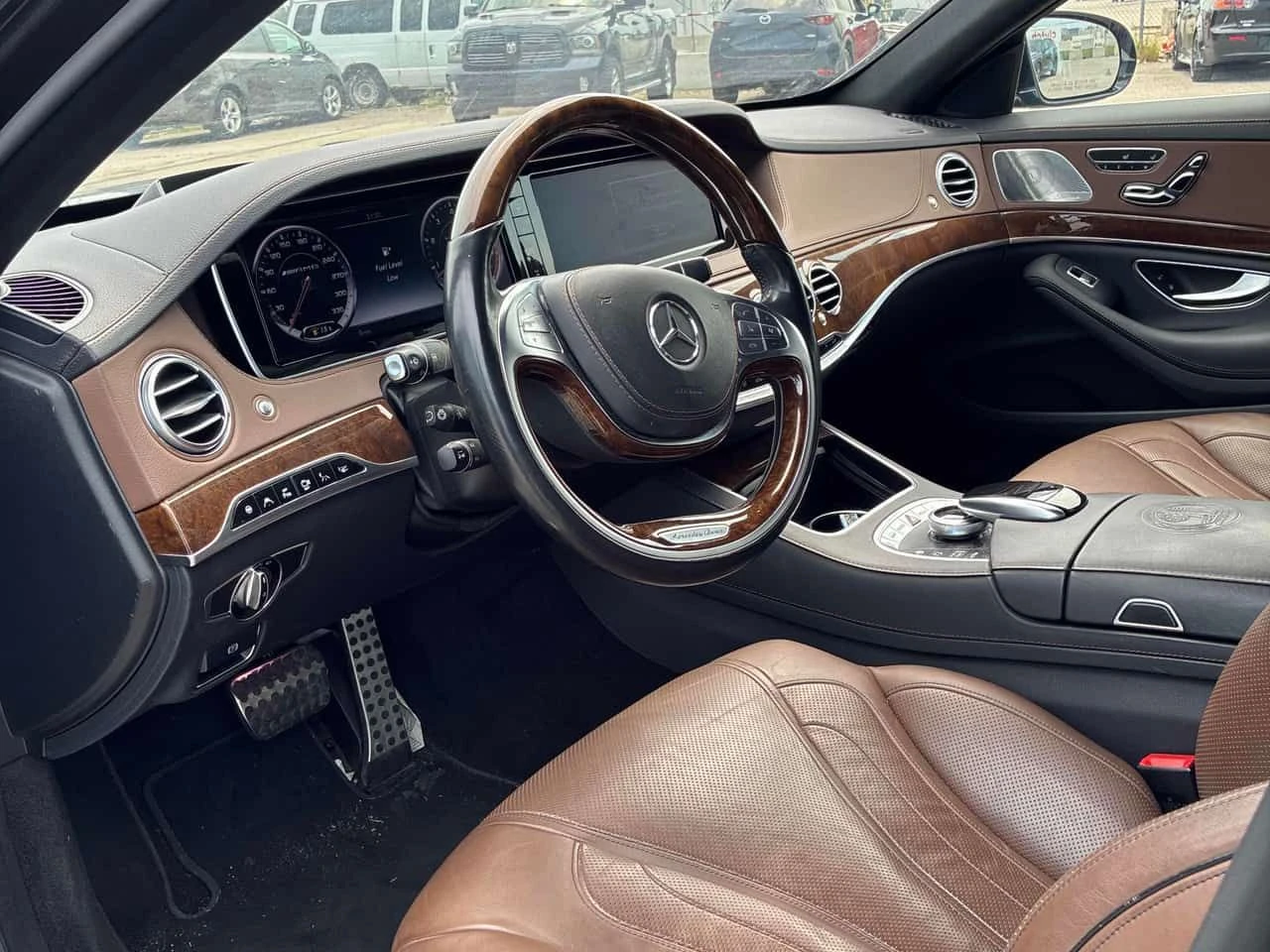 Mercedes-Benz S 63 AMG * CARFAX * БЕЗ ПЪРВОНАЧАЛНА ВНОСКА, снимка 5 - Автомобили и джипове - 55180120