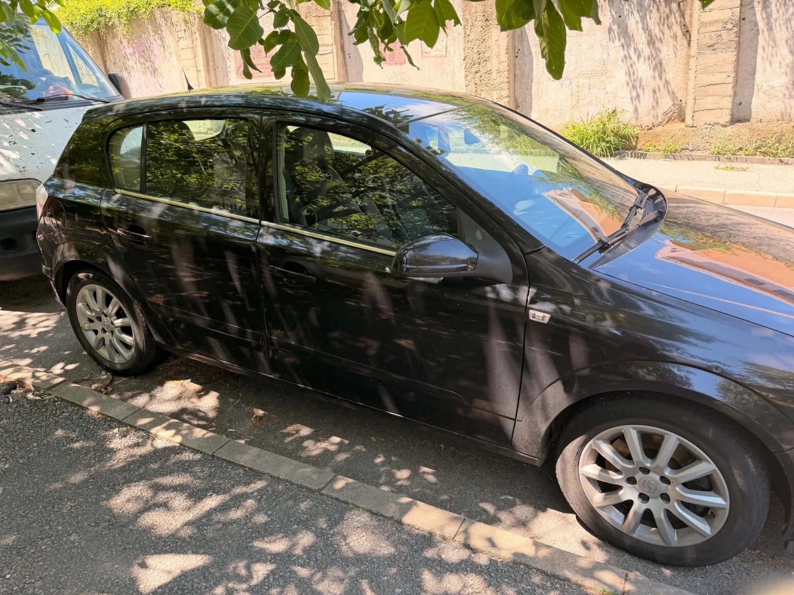 Opel Astra, снимка 2 - Автомобили и джипове - 55251776