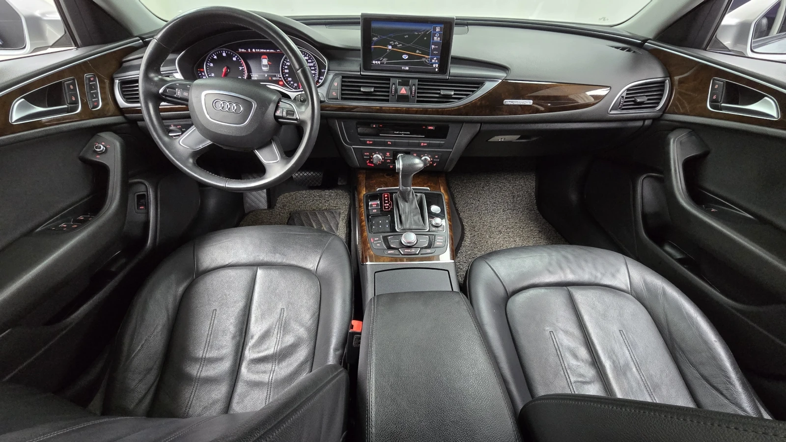 Audi A6 3.0 TFSI quattro* ЛЮК* ПОДГРЕВ ВОЛАН* КРАЙНА ЦЕНА, снимка 7 - Автомобили и джипове - 55496026
