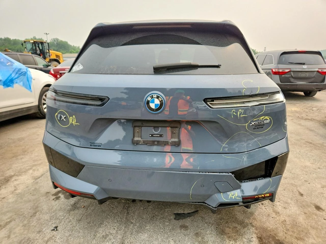 BMW iX xDrive50, снимка 5 - Автомобили и джипове - 55569004