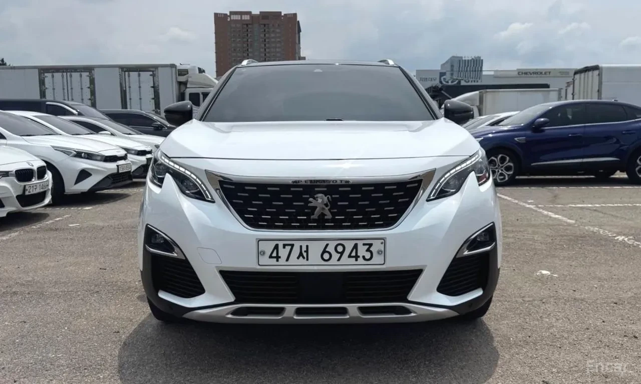 Peugeot 5008 GT-LINE* Панорама* Камера* Подгрев* Асистенти* , снимка 6 - Автомобили и джипове - 55786935
