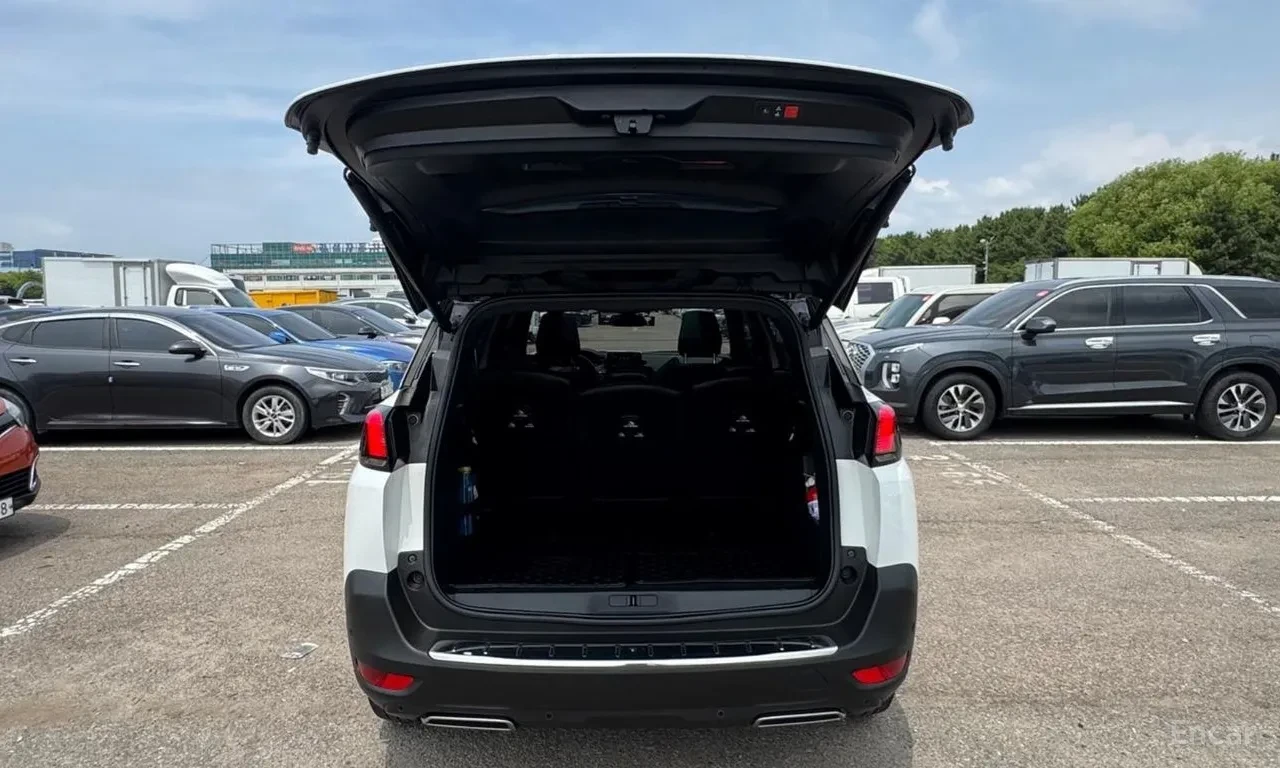 Peugeot 5008 GT-LINE* Панорама* Камера* Подгрев* Асистенти* , снимка 15 - Автомобили и джипове - 55786935