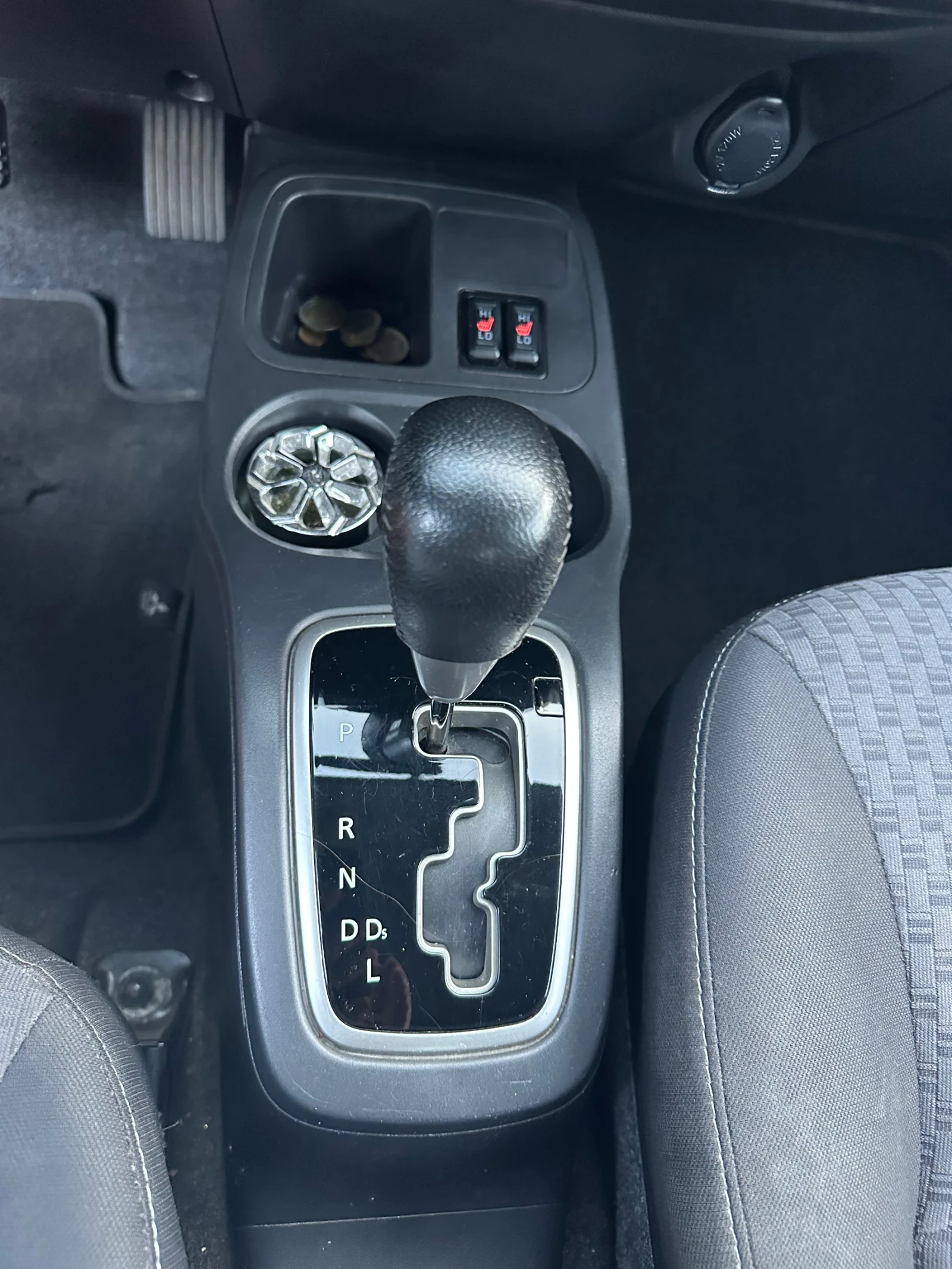 Mitsubishi Space star, снимка 6 - Автомобили и джипове - 56040125