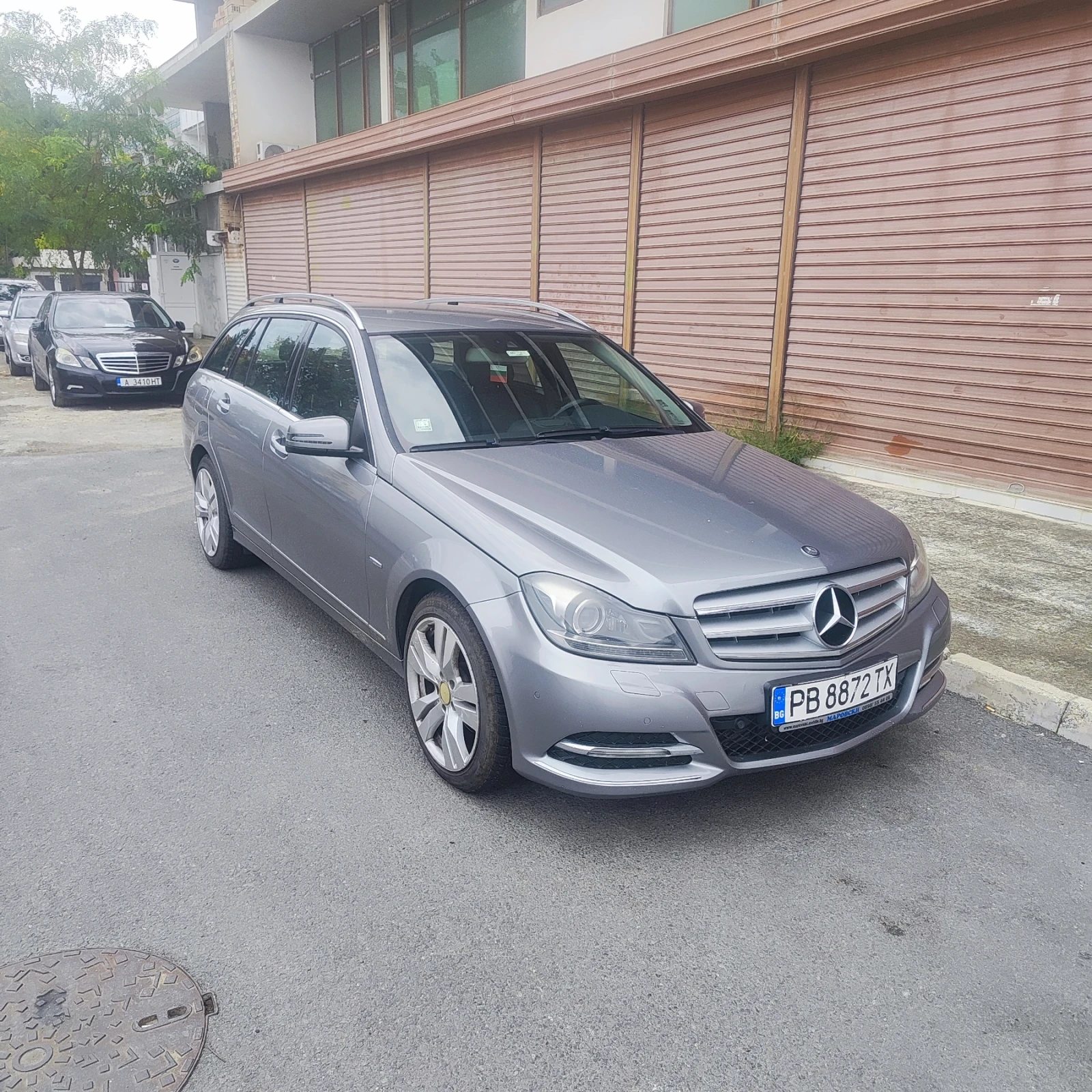 Mercedes-Benz C 250, снимка 2 - Автомобили и джипове - 56272144