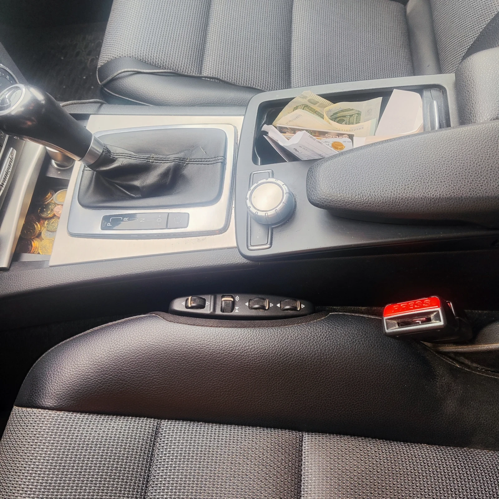Mercedes-Benz C 250, снимка 12 - Автомобили и джипове - 56272144