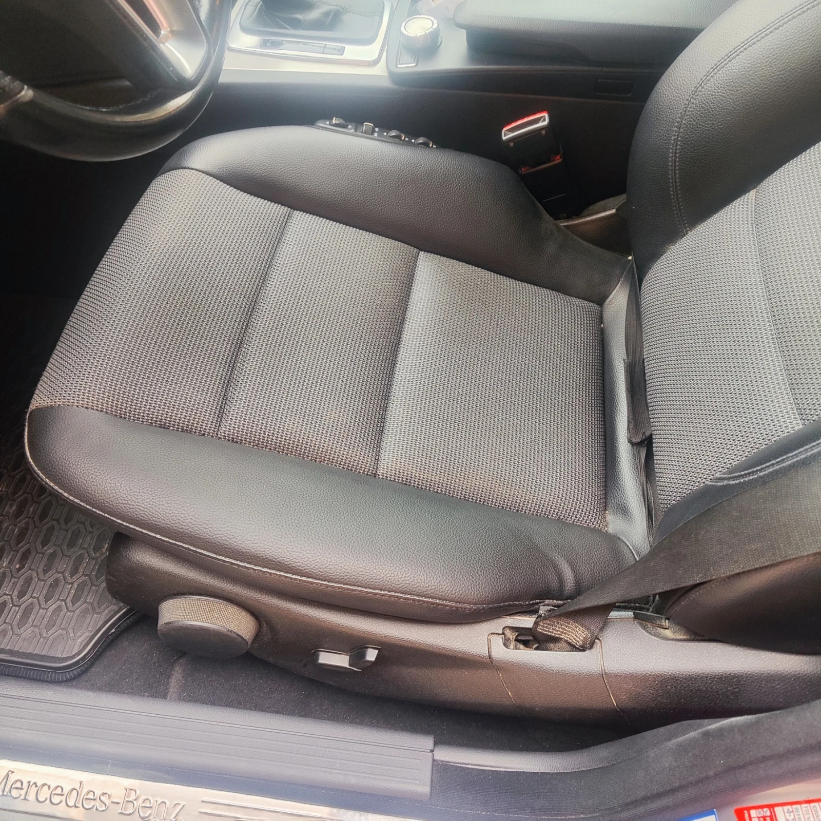 Mercedes-Benz C 250, снимка 8 - Автомобили и джипове - 56272144