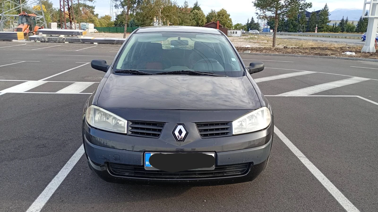 Renault Megane 1.4клима гаражен , снимка 5 - Автомобили и джипове - 56433688