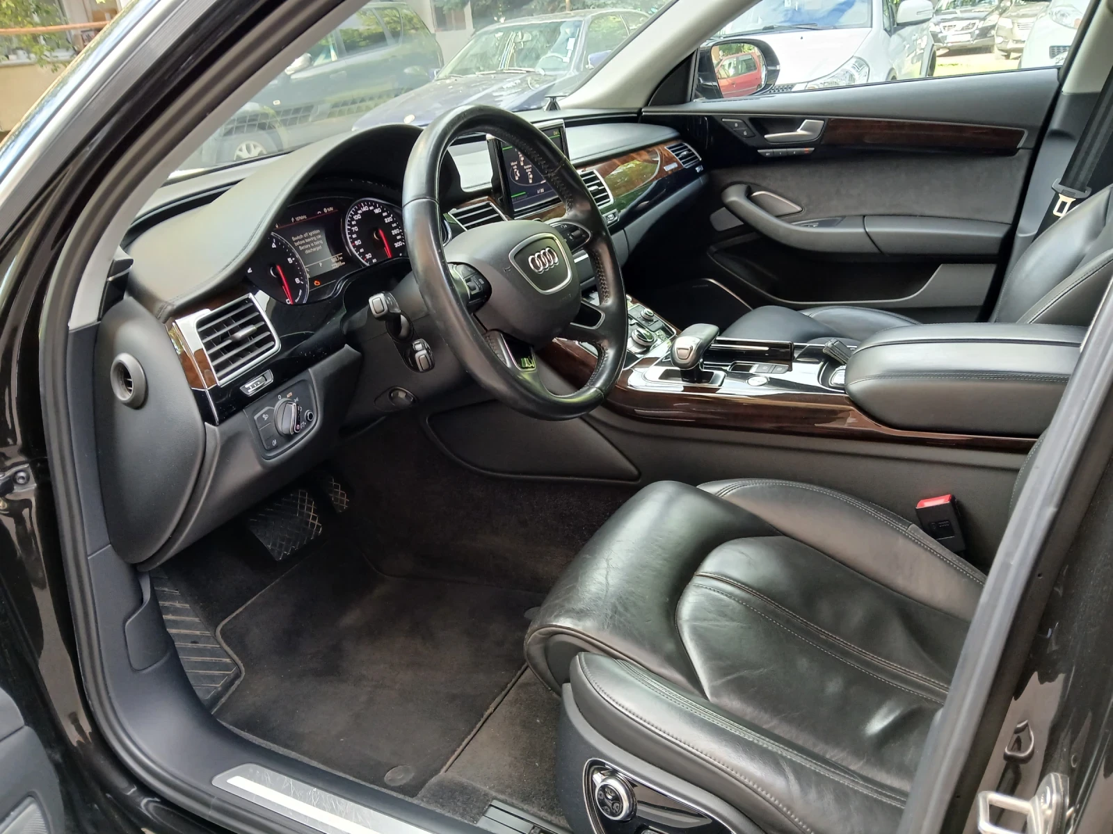 Audi A8, снимка 12 - Автомобили и джипове - 56627840
