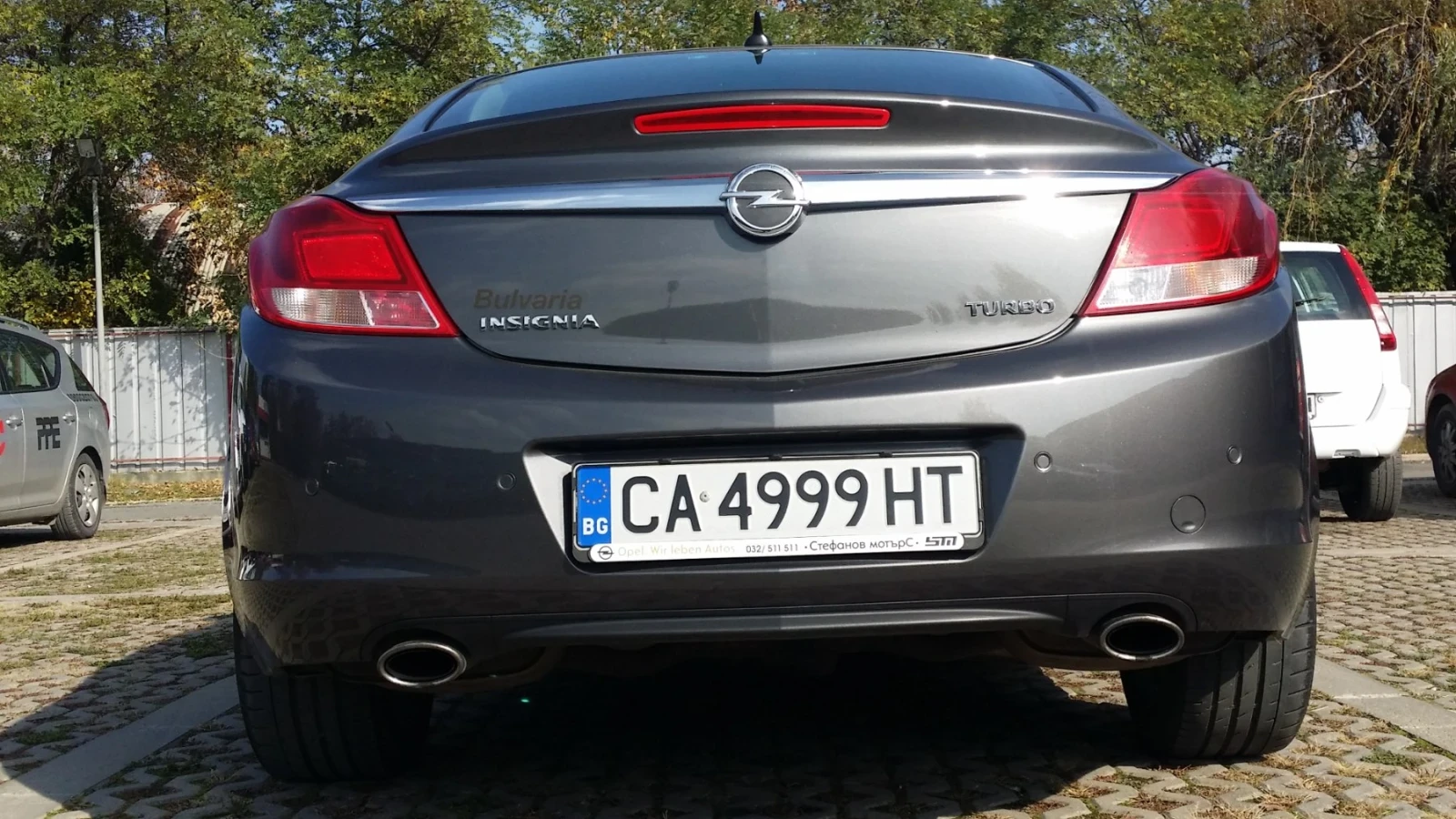 Opel Insignia Седан, 2.0 Turbo, снимка 2 - Автомобили и джипове - 56665281