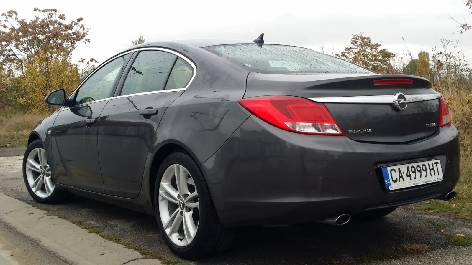 Opel Insignia Седан, 2.0 Turbo, снимка 12 - Автомобили и джипове - 56665281