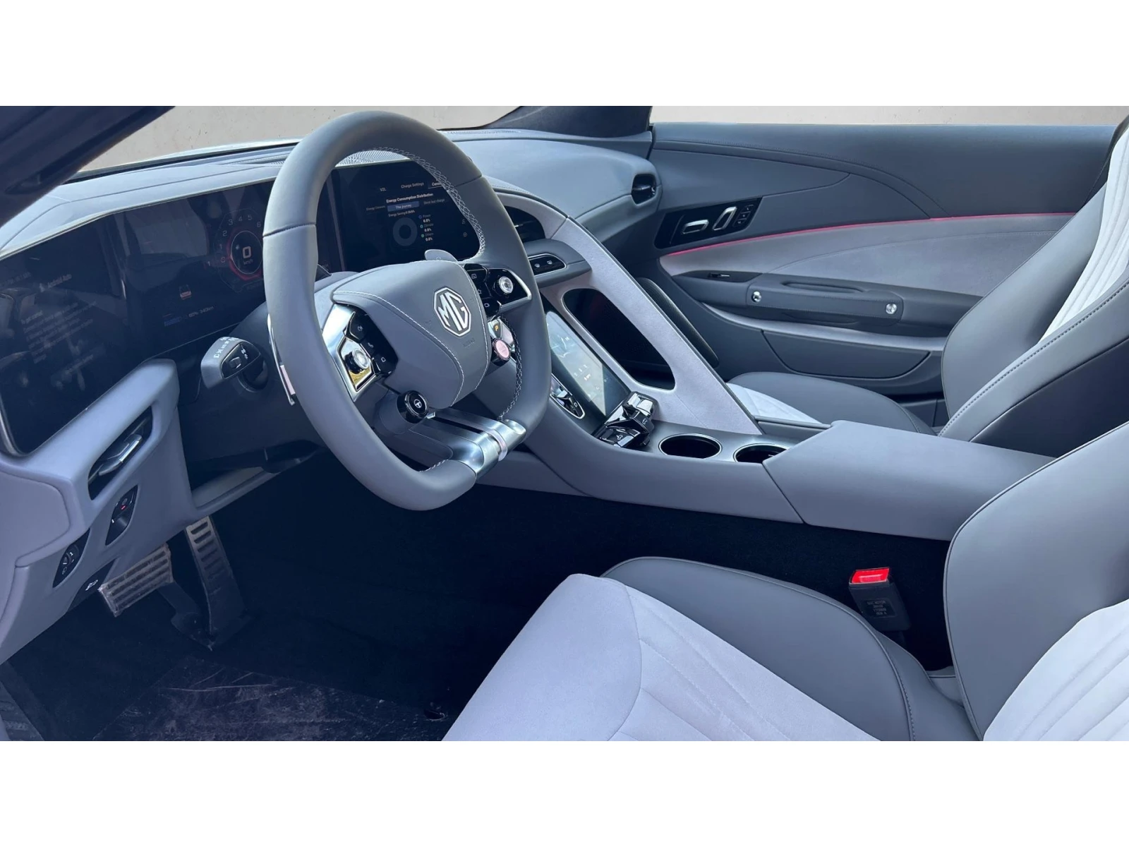 Mg Cyberster Месечна вноска от 400  , снимка 12 - Автомобили и джипове - 56706427