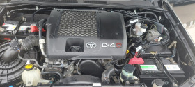 Toyota Hilux, снимка 15 - Автомобили и джипове - 45511398