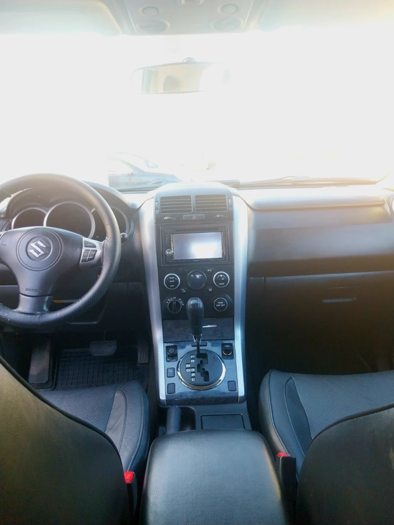 Suzuki Grand vitara, снимка 16 - Автомобили и джипове - 52468384