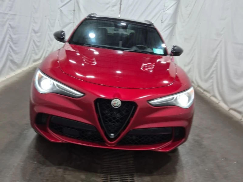 Alfa Romeo Stelvio * QUADRIFOGLIO * CARFAX * БЕЗ ПЪРВОНАЧАЛНА ВНОСКА, снимка 8 - Автомобили и джипове - 52611194