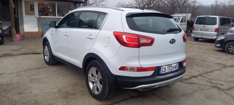 Kia Sportage 2.0GDI 4х4 Автоматик, снимка 6 - Автомобили и джипове - 53235142
