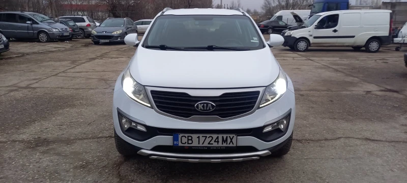 Kia Sportage 2.0GDI 4х4 Автоматик, снимка 3 - Автомобили и джипове - 53235142