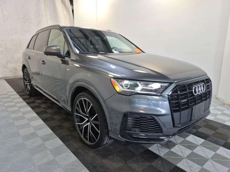 Audi Q7 * PROGRESSIV * 55 TFSI Quattro * 360  * Подгреви *, снимка 2 - Автомобили и джипове - 53529627