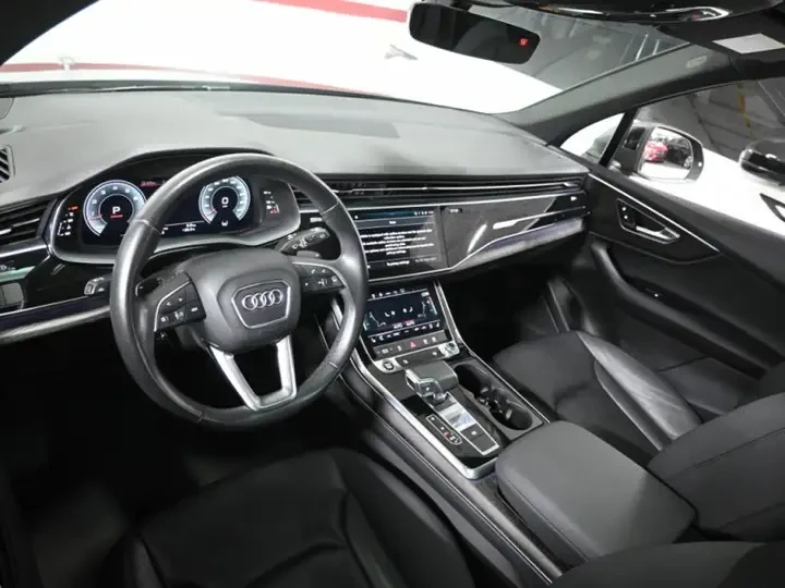 Audi Q7 Progressiv * S-Line * БЕЗ ИНЦИДЕНТИ * 360CAM* CARF, снимка 11 - Автомобили и джипове - 54812581