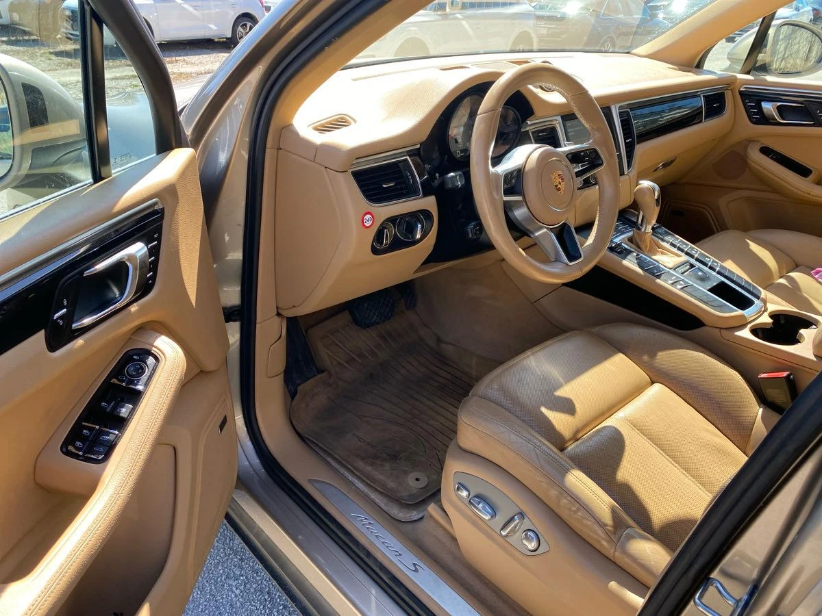 Porsche Macan S* CARFAX* ОПЦИЯ ЗА ФИНАНСИРАНЕ*  - изображение 6