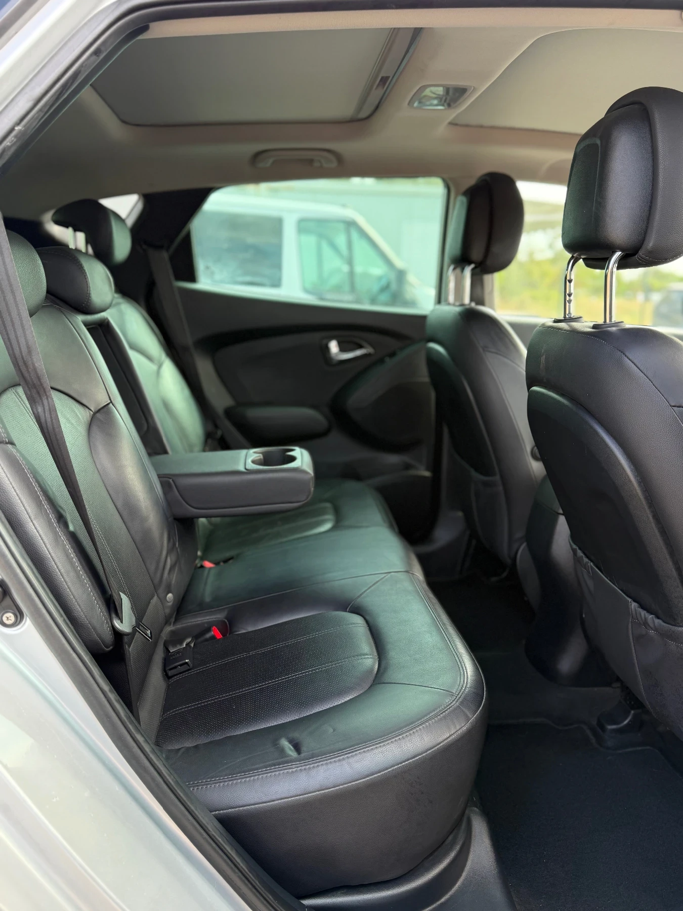 Hyundai IX35 2.0i / 163 / 4WD / Automatic / Swiss | Mobile.bg   13