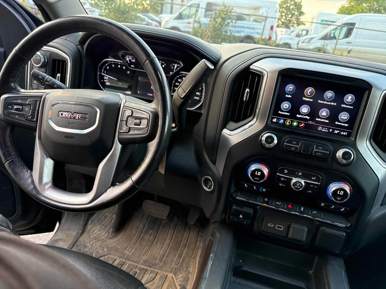 Gmc Sierra CARFAX* АВТОФИНАНСИРАНЕ* БЕЗ ПЪРВОНАЧАЛНА ВНОСКА*  - изображение 8