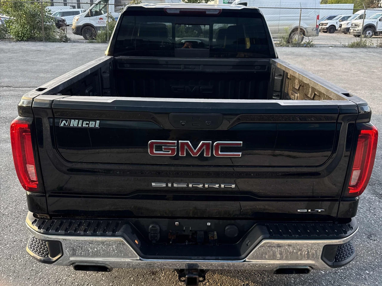 Gmc Sierra CARFAX* АВТОФИНАНСИРАНЕ* БЕЗ ПЪРВОНАЧАЛНА ВНОСКА*  - изображение 4