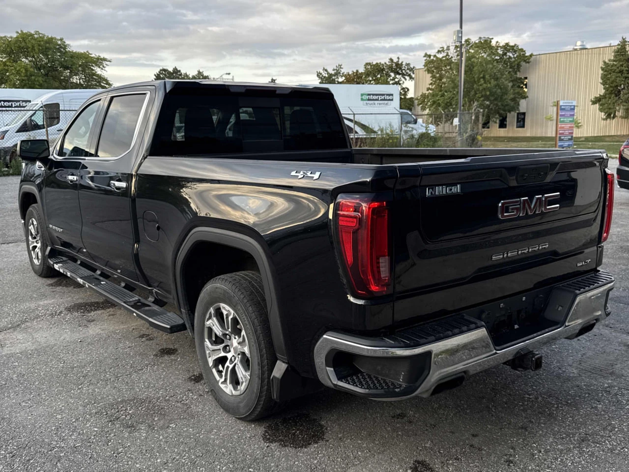 Gmc Sierra CARFAX* АВТОФИНАНСИРАНЕ* БЕЗ ПЪРВОНАЧАЛНА ВНОСКА*  - изображение 10