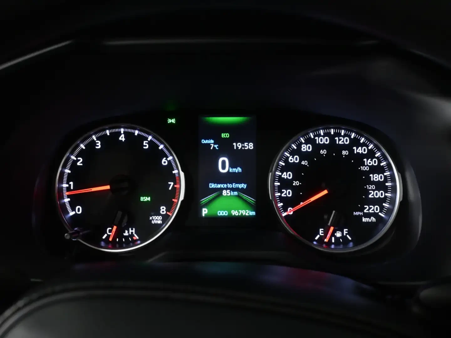 Toyota Rav4 No Accident* Radar Cruise* Blindspot* Line Assist | Mobile.bg   11